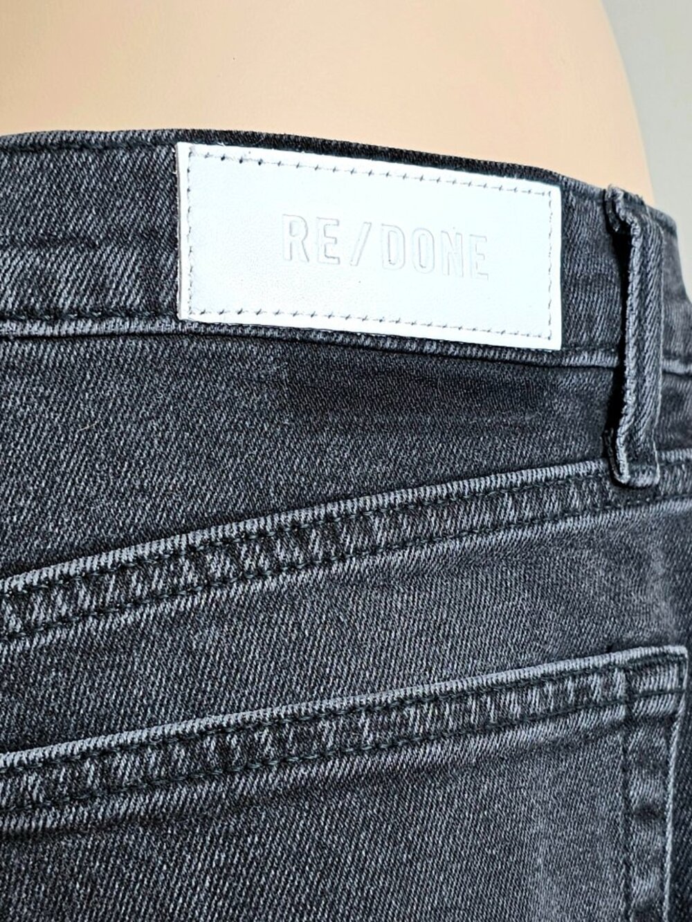 Re/Done Black Wash Stove Pipe Jeans Size 31 High Rise Straight Leg Raw Hem